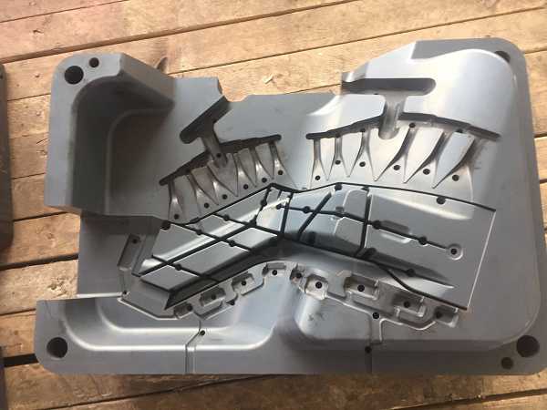h11工具钢，h12模具钢