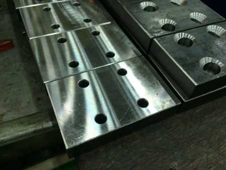 东锜冷作模具钢，东锜tr50模具钢