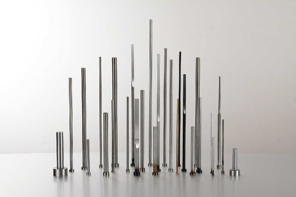 高压铸造模具用什么材质，佛山内高压成形模具